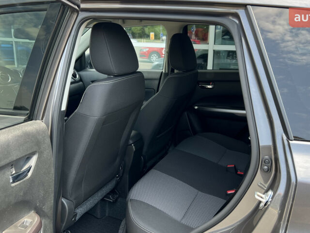 Сузукі Вітара, об'ємом двигуна 1.37 л та пробігом 0 тис. км за 24964 $, фото 26 на Automoto.ua