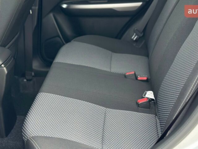 Сузукі Вітара 2025 у Харкові на Automoto.ua Сузукі Вітара, об'ємом двигуна 1.37 л та пробігом 0 тис. км за 24976 $, фото 16 на Automoto.ua