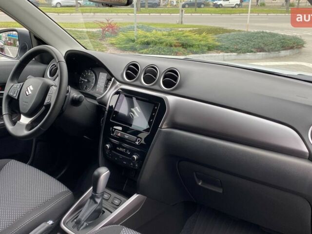 купить новое авто Сузуки Витара 2025 года от официального дилера ТОВ "АВТО КРОК" Сузуки фото