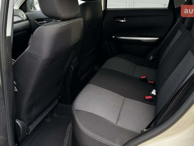 Сузуки Витара, объемом двигателя 1.37 л и пробегом 0 тыс. км за 25454 $, фото 37 на Automoto.ua