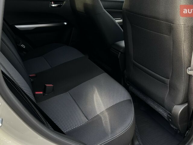 Сузуки Витара, объемом двигателя 1.37 л и пробегом 0 тыс. км за 25454 $, фото 41 на Automoto.ua