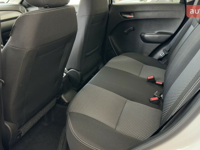 Сузуки Витара, объемом двигателя 1.37 л и пробегом 0 тыс. км за 23343 $, фото 29 на Automoto.ua