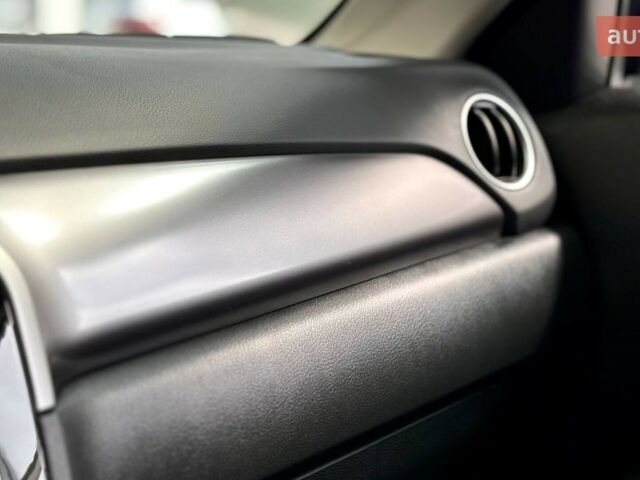 купити нове авто Сузукі Вітара 2025 року від офіційного дилера Suzuki МОТОРКОМ+ Сузукі фото