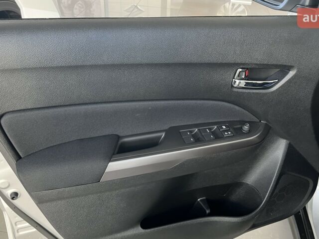Сузукі Вітара, об'ємом двигуна 1.37 л та пробігом 0 тис. км за 24958 $, фото 6 на Automoto.ua