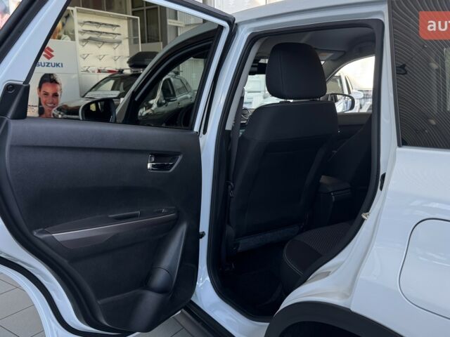 купити нове авто Сузукі Вітара 2025 року від офіційного дилера Автоцентр AUTO.RIA Сузукі фото