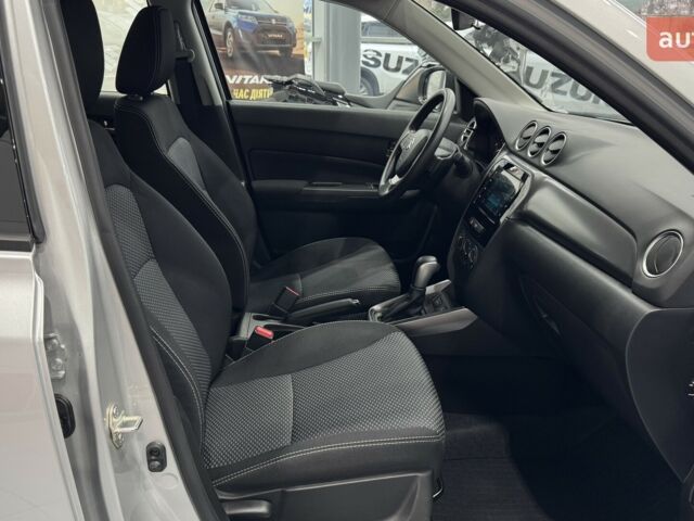 Сузуки Витара, объемом двигателя 1.37 л и пробегом 0 тыс. км за 23644 $, фото 61 на Automoto.ua