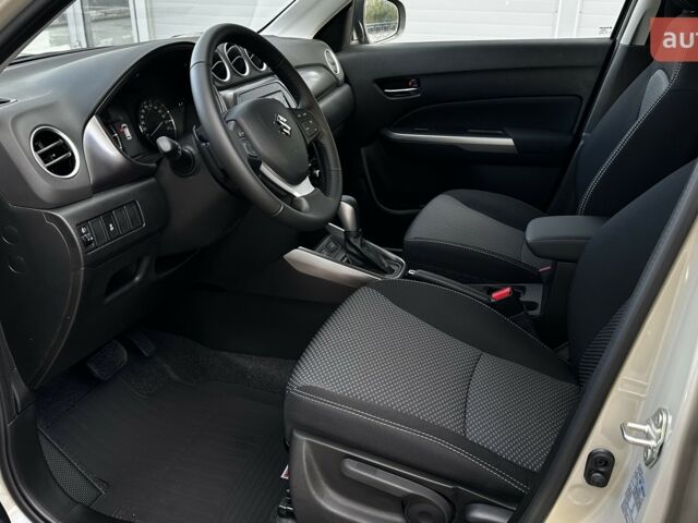 Сузуки Витара, объемом двигателя 1.37 л и пробегом 0 тыс. км за 25454 $, фото 24 на Automoto.ua