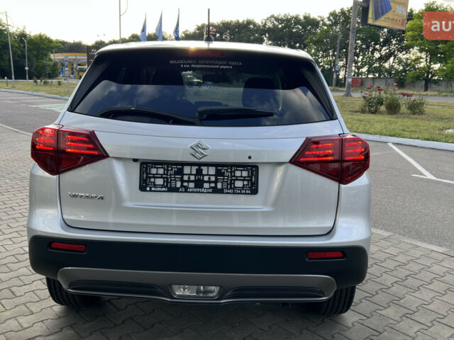 Сузукі Вітара, об'ємом двигуна 1.37 л та пробігом 0 тис. км за 25350 $, фото 3 на Automoto.ua