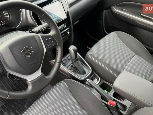 купить новое авто Сузуки Витара 2025 года от официального дилера «Аикон-Авто» Сузуки фото