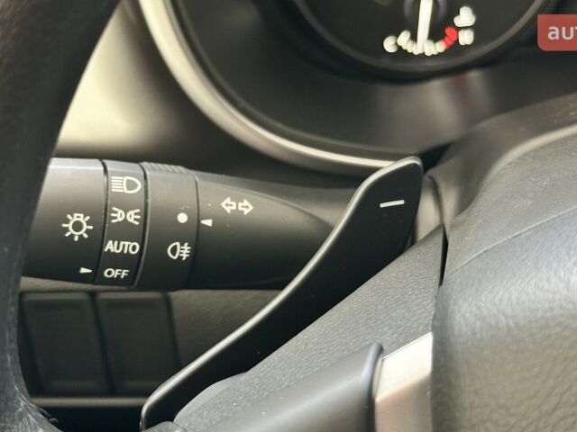 Сузуки Витара, объемом двигателя 1.37 л и пробегом 0 тыс. км за 23610 $, фото 14 на Automoto.ua