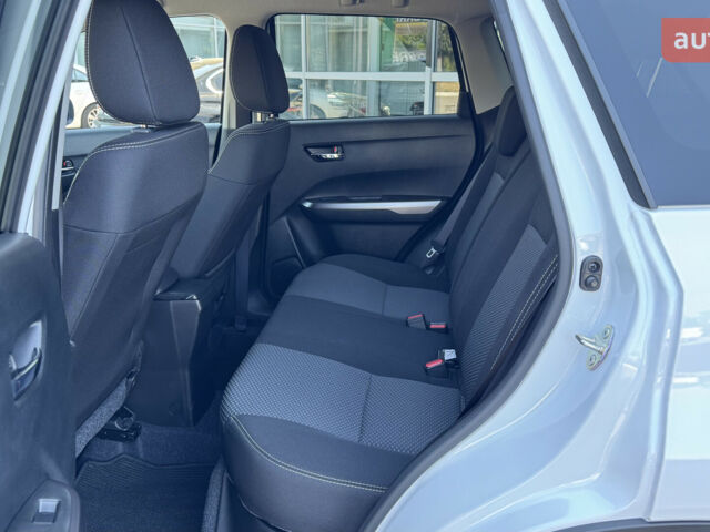 Сузуки Витара, объемом двигателя 1.37 л и пробегом 0 тыс. км за 25350 $, фото 23 на Automoto.ua