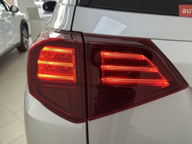 Сузуки Витара, объемом двигателя 1.37 л и пробегом 0 тыс. км за 23122 $, фото 4 на Automoto.ua