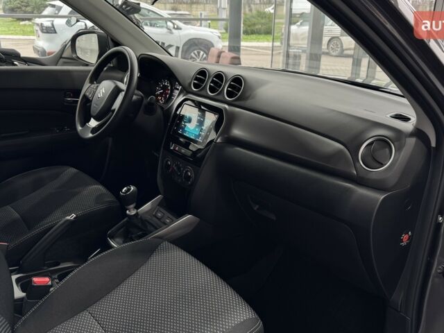 Сузуки Витара, объемом двигателя 1.37 л и пробегом 0 тыс. км за 21299 $, фото 49 на Automoto.ua