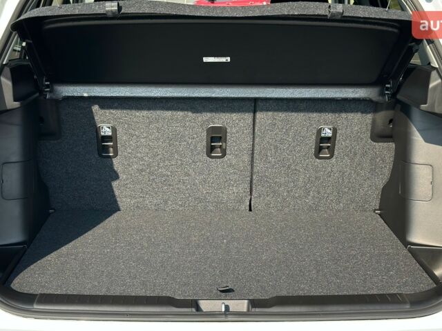 Сузуки Витара, объемом двигателя 1.37 л и пробегом 0 тыс. км за 24345 $, фото 16 на Automoto.ua