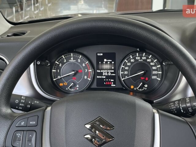 Сузуки Витара, объемом двигателя 1.37 л и пробегом 0 тыс. км за 23955 $, фото 13 на Automoto.ua