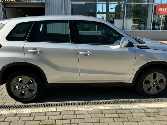 Сузуки Витара, объемом двигателя 1.37 л и пробегом 0 тыс. км за 22708 $, фото 7 на Automoto.ua