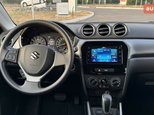 Сузуки Витара, объемом двигателя 1.37 л и пробегом 0 тыс. км за 24164 $, фото 40 на Automoto.ua