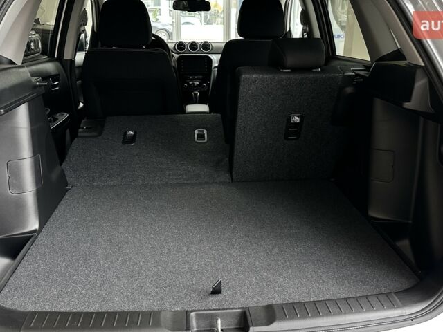 Сузуки Витара, объемом двигателя 1.37 л и пробегом 0 тыс. км за 25168 $, фото 35 на Automoto.ua