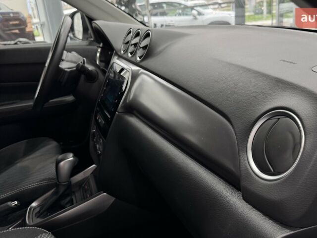 Сузуки Витара, объемом двигателя 1.37 л и пробегом 0 тыс. км за 23644 $, фото 92 на Automoto.ua