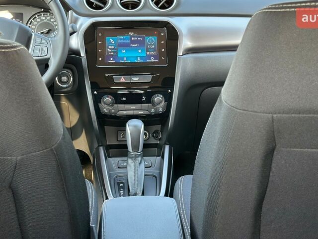 Сузуки Витара, объемом двигателя 1.37 л и пробегом 0 тыс. км за 24345 $, фото 17 на Automoto.ua