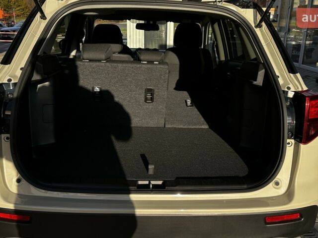 Сузуки Витара, объемом двигателя 1.37 л и пробегом 0 тыс. км за 25454 $, фото 20 на Automoto.ua