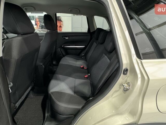 Сузуки Витара, объемом двигателя 1.37 л и пробегом 0 тыс. км за 24574 $, фото 47 на Automoto.ua