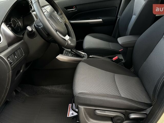 Сузуки Витара, объемом двигателя 1.37 л и пробегом 0 тыс. км за 25454 $, фото 43 на Automoto.ua