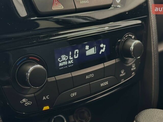 купити нове авто Сузукі Вітара 2025 року від офіційного дилера Suzuki МОТОРКОМ+ Сузукі фото