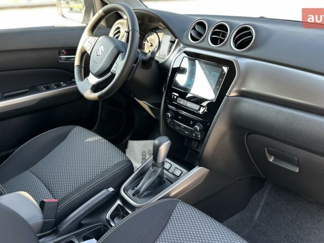 Сузуки Витара, объемом двигателя 1.37 л и пробегом 0 тыс. км за 24345 $, фото 18 на Automoto.ua