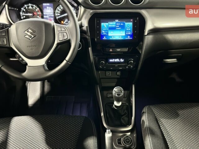 Сузуки Витара, объемом двигателя 1.37 л и пробегом 0 тыс. км за 25354 $, фото 12 на Automoto.ua