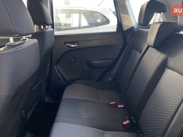 купити нове авто Сузукі Вітара 2025 року від офіційного дилера Автоцентр AUTO.RIA Сузукі фото