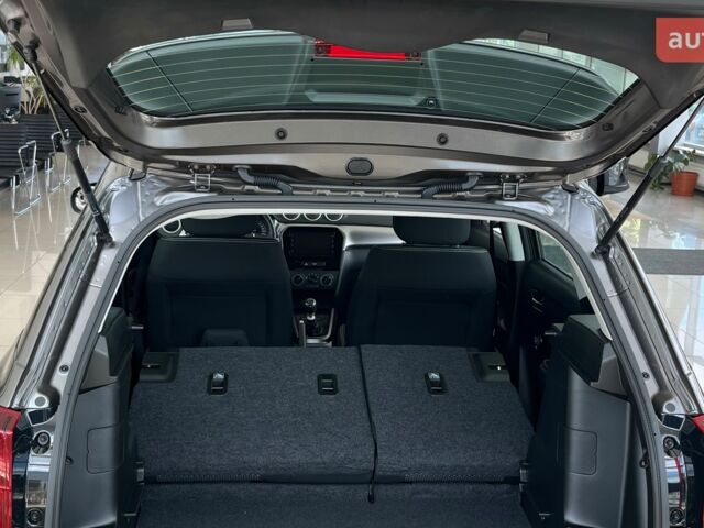 Сузуки Витара, объемом двигателя 1.37 л и пробегом 0 тыс. км за 23955 $, фото 29 на Automoto.ua