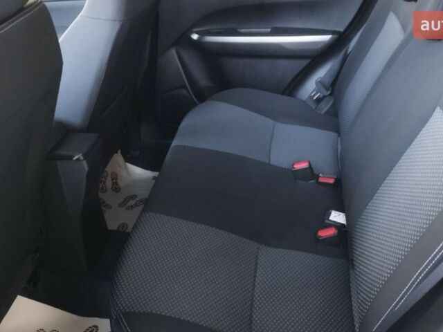 купить новое авто Сузуки Витара 2025 года от официального дилера ТОВ "АВТО КРОК" Сузуки фото