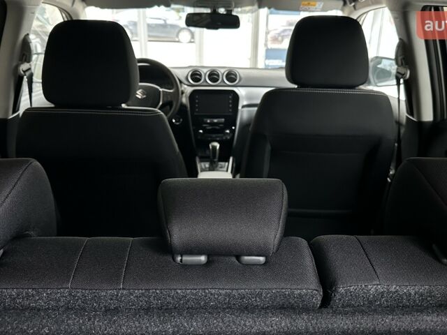 Сузуки Витара, объемом двигателя 1.37 л и пробегом 0 тыс. км за 25168 $, фото 31 на Automoto.ua