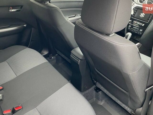 купить новое авто Сузуки Витара 2025 года от официального дилера ТОВ "АВТО КРОК" Сузуки фото