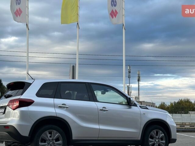 Сузукі Вітара 2025 у Харкові на Automoto.ua Сузукі Вітара, об'ємом двигуна 1.37 л та пробігом 0 тис. км за 24976 $, фото 4 на Automoto.ua