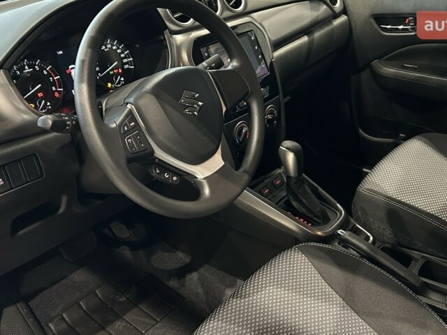 Сузуки Витара, объемом двигателя 1.37 л и пробегом 0 тыс. км за 23143 $, фото 10 на Automoto.ua