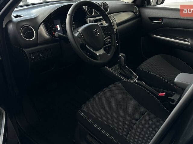 Сузуки Витара, объемом двигателя 1.37 л и пробегом 0 тыс. км за 25454 $, фото 17 на Automoto.ua