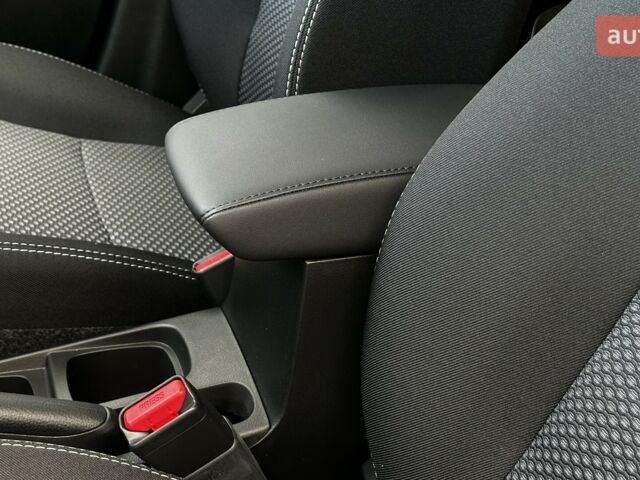 Сузуки Витара, объемом двигателя 1.37 л и пробегом 0 тыс. км за 25454 $, фото 42 на Automoto.ua