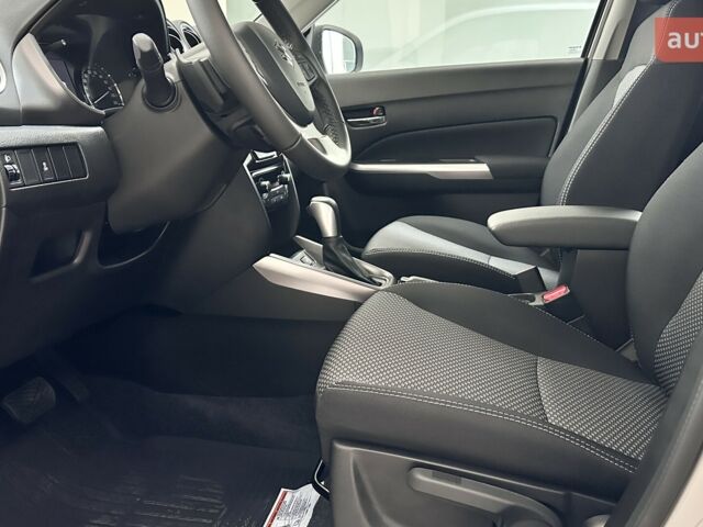 Сузуки Витара, объемом двигателя 1.37 л и пробегом 0 тыс. км за 25168 $, фото 8 на Automoto.ua