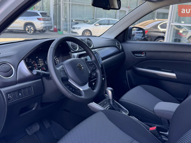 Сузуки Витара, объемом двигателя 1.37 л и пробегом 0 тыс. км за 25350 $, фото 18 на Automoto.ua