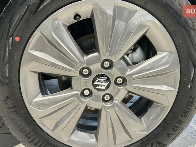 Сузукі Вітара, об'ємом двигуна 1.37 л та пробігом 0 тис. км за 21325 $, фото 3 на Automoto.ua