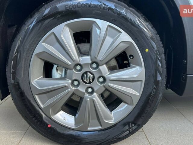 Сузуки Витара, объемом двигателя 1.37 л и пробегом 0 тыс. км за 23478 $, фото 7 на Automoto.ua