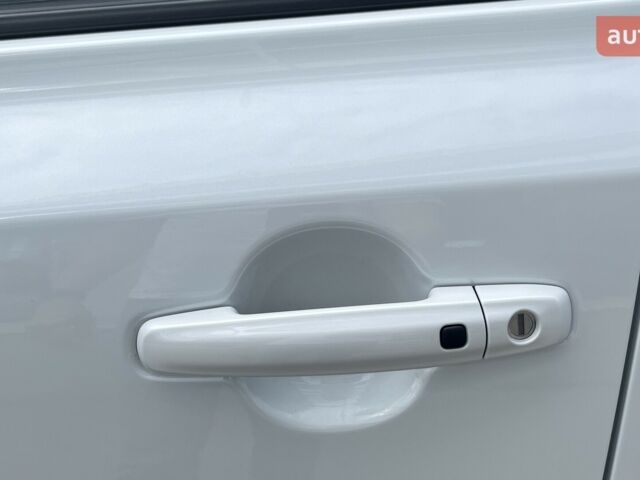 Сузуки Витара, объемом двигателя 1.37 л и пробегом 0 тыс. км за 22583 $, фото 7 на Automoto.ua