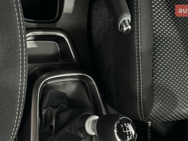 Сузуки Витара, объемом двигателя 1.37 л и пробегом 0 тыс. км за 21299 $, фото 68 на Automoto.ua