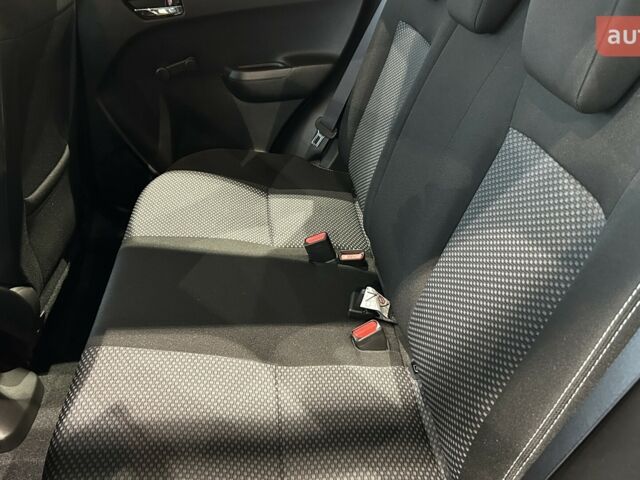 Сузуки Витара, объемом двигателя 1.37 л и пробегом 0 тыс. км за 23143 $, фото 19 на Automoto.ua