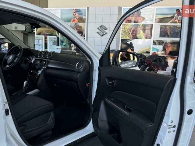 купить новое авто Сузуки Витара 2025 года от официального дилера Автоцентр AUTO.RIA Сузуки фото