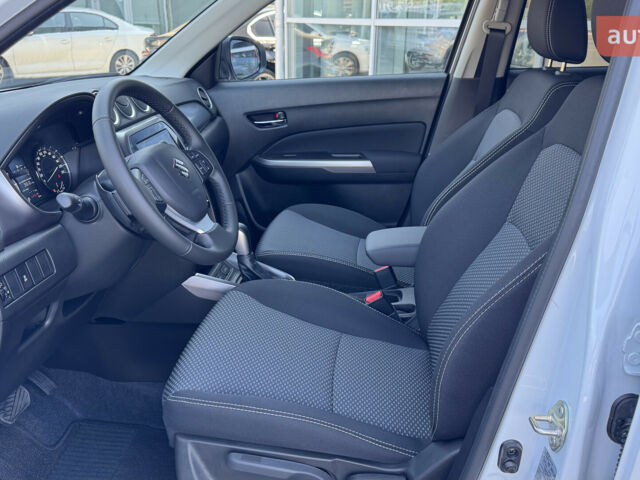 Сузуки Витара, объемом двигателя 1.37 л и пробегом 0 тыс. км за 25350 $, фото 20 на Automoto.ua