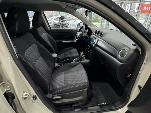 Сузуки Витара, объемом двигателя 1.37 л и пробегом 0 тыс. км за 24574 $, фото 45 на Automoto.ua