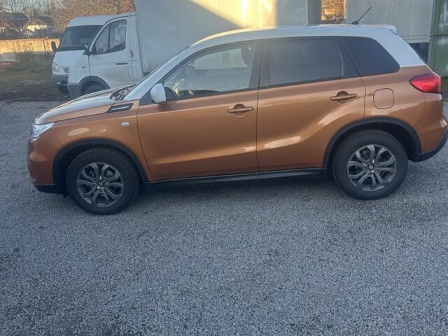 Жовтий Сузукі Вітара, об'ємом двигуна 1.6 л та пробігом 140 тис. км за 14900 $, фото 2 на Automoto.ua